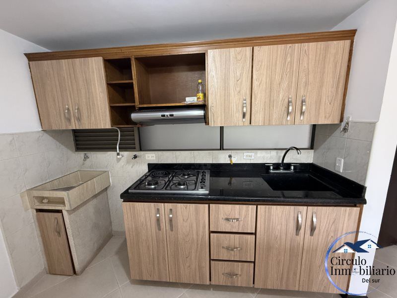 Apartamento en arriendo Antioquia Envigado La Paz 60 m2 Habitaciones 2 Baños 2 Garajes 1 Precio $2500000