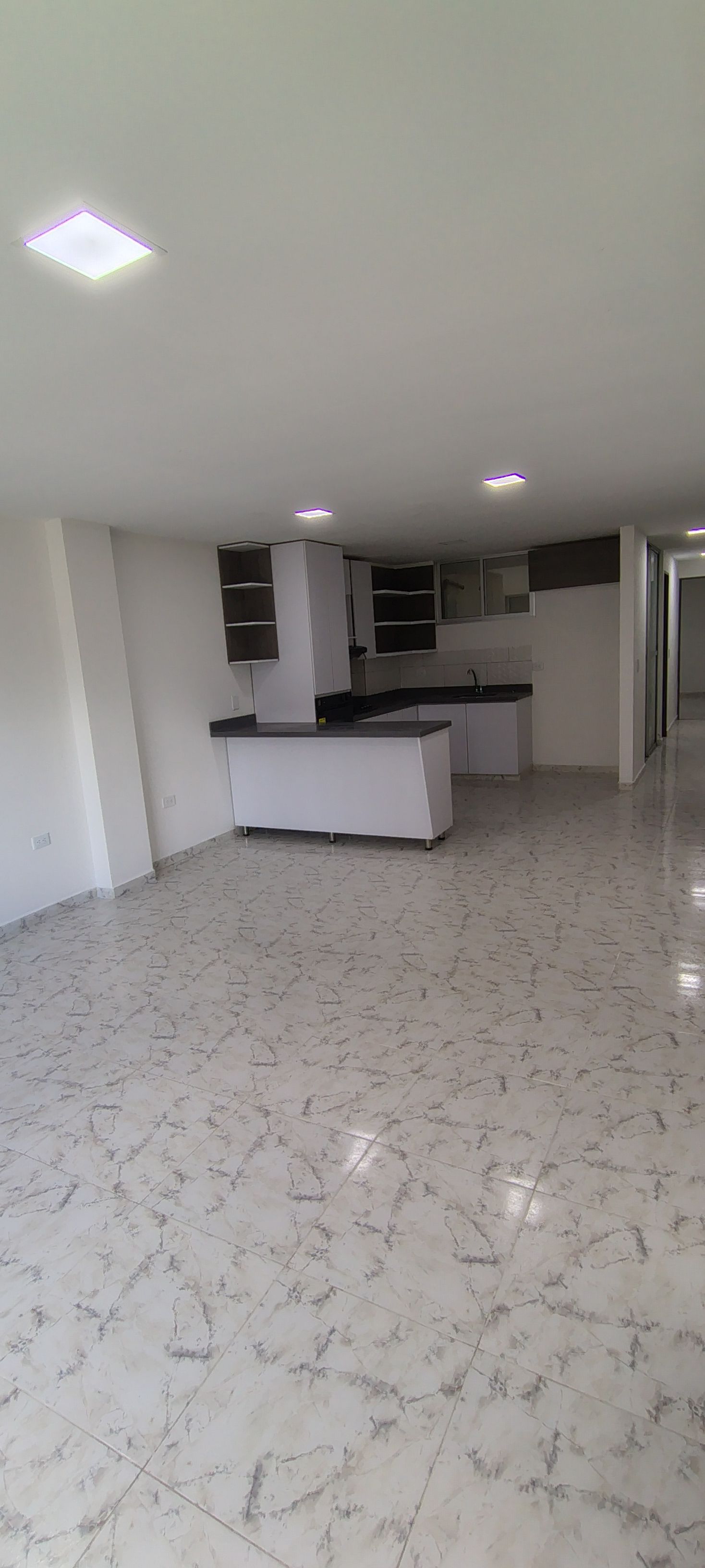 Apartamento en arriendo Antioquia La Ceja Centro 110 m2 Habitaciones 3 Baños 3 Garajes 0 Precio $2300000