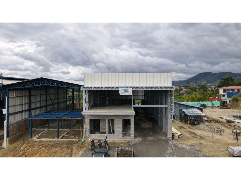Bodega en arriendo o venta Risaralda Pereira Guaduales De Canaan 730 m2 Habitaciones 0 Baños 3 Garajes 10 Precio venta $2300000000 Precio arriendo $15000000