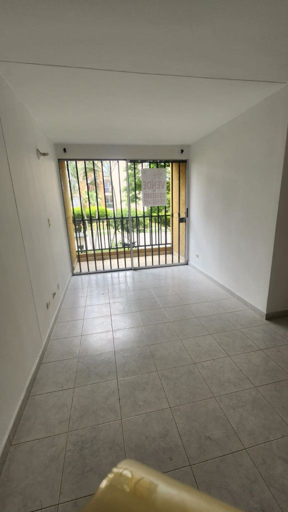 Apartamento en venta Valle Del Cauca Cali El Limonar 60 m2 Habitaciones 3 Baños 2 Garajes 1 Precio $250000000