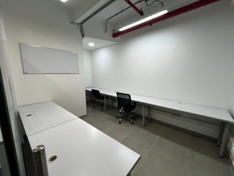 Oficina en arriendo Antioquia Medellín Simesa 16 m2 Habitaciones 0 Baños 0 Garajes 0 Precio $2500000