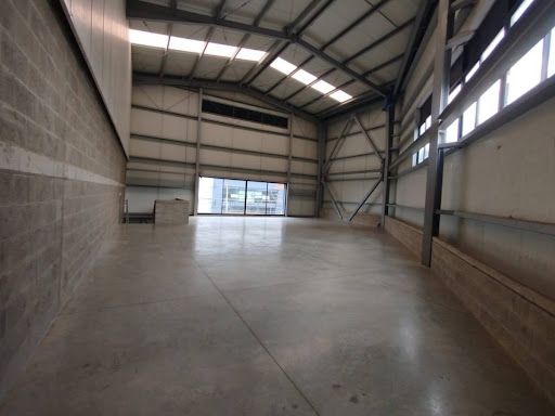 Bodega en arriendo Antioquia Copacabana Actividad Multiple 369 m2 Habitaciones 0 Baños 3 Garajes 0 Precio $13000000