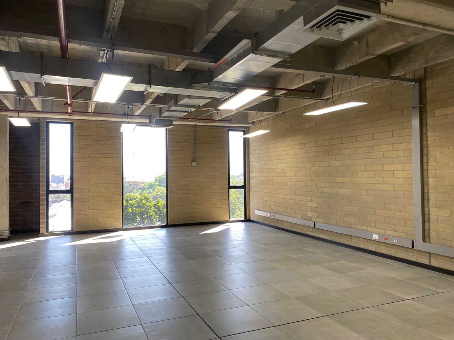 Oficina en arriendo Antioquia Medellín Santa Fe 55 m2 Habitaciones 0 Baños 1 Garajes 0 Precio $4200000