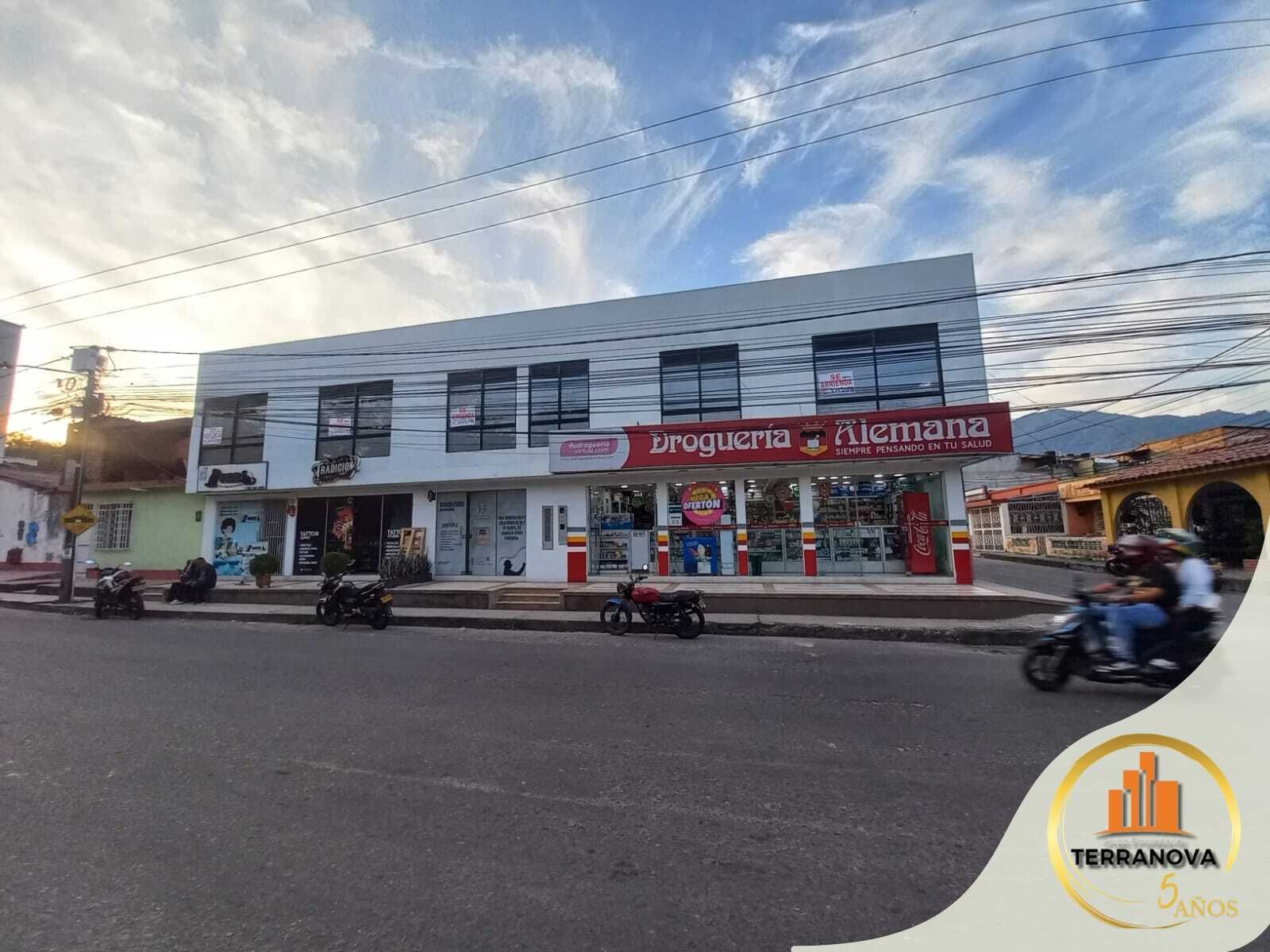 Local Comercial en arriendo Tolima Ibagué Los Cedros 180 m2 Habitaciones 2 Baños 1 Garajes 1 Precio $3000000