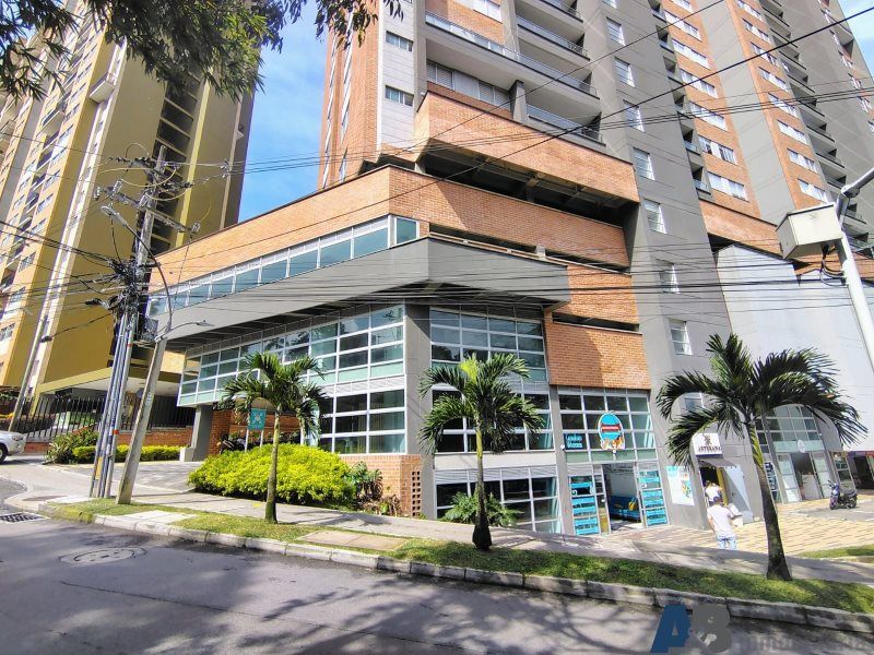 Local en arriendo Antioquia Sabaneta Tres Esquinas 180 m2 Habitaciones 0 Baños 1 Garajes 3 Precio $6000000