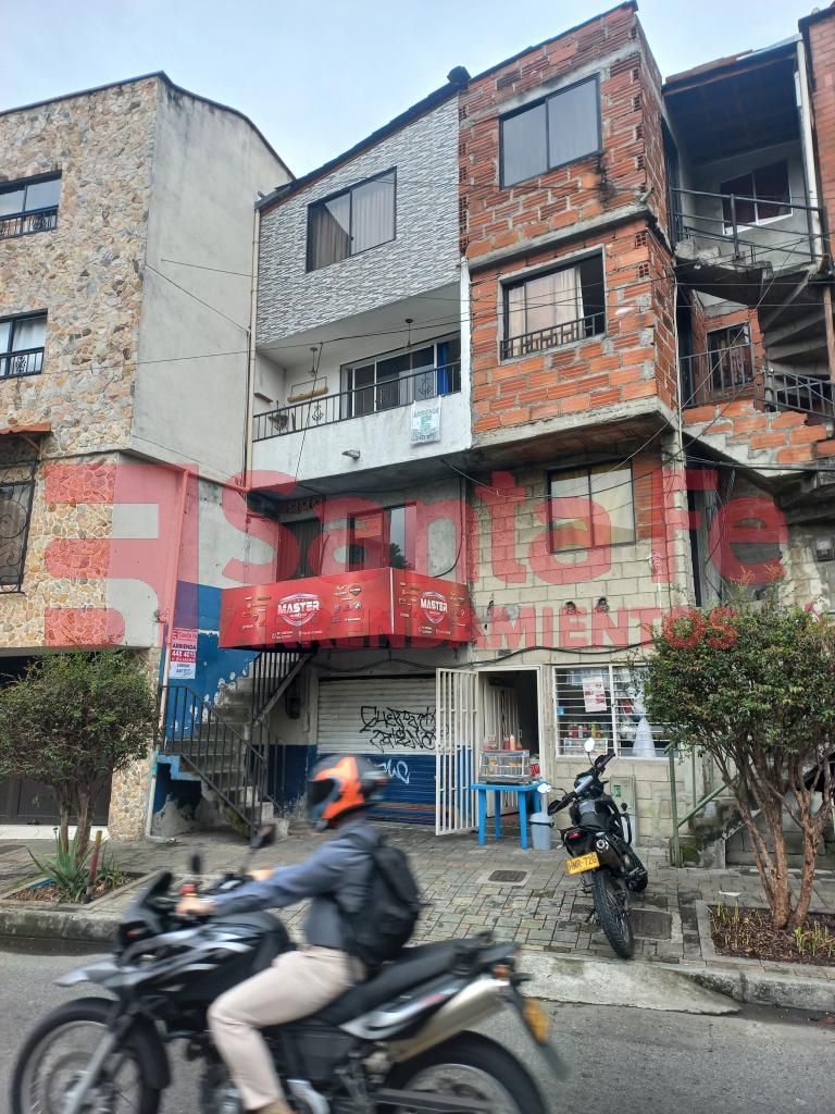 Apartamento en arriendo Antioquia Medellín Girardot 20 m2 Habitaciones 1 Baños 1 Garajes 0 Precio $700000