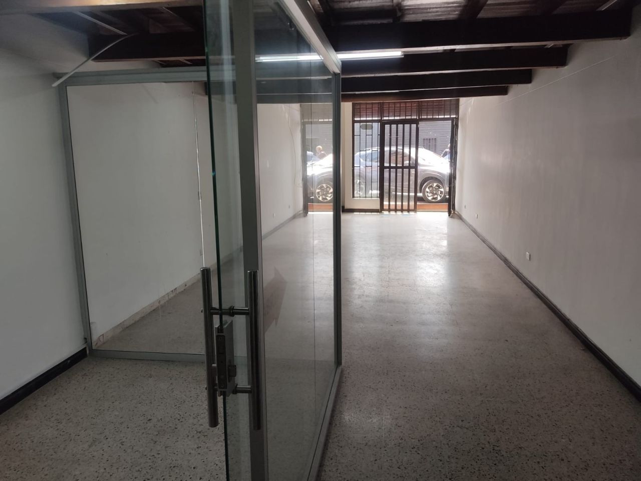 Local en arriendo Antioquia Medellín Colombia 90 m2 Habitaciones 0 Baños 1 Garajes 0 Precio $4200000