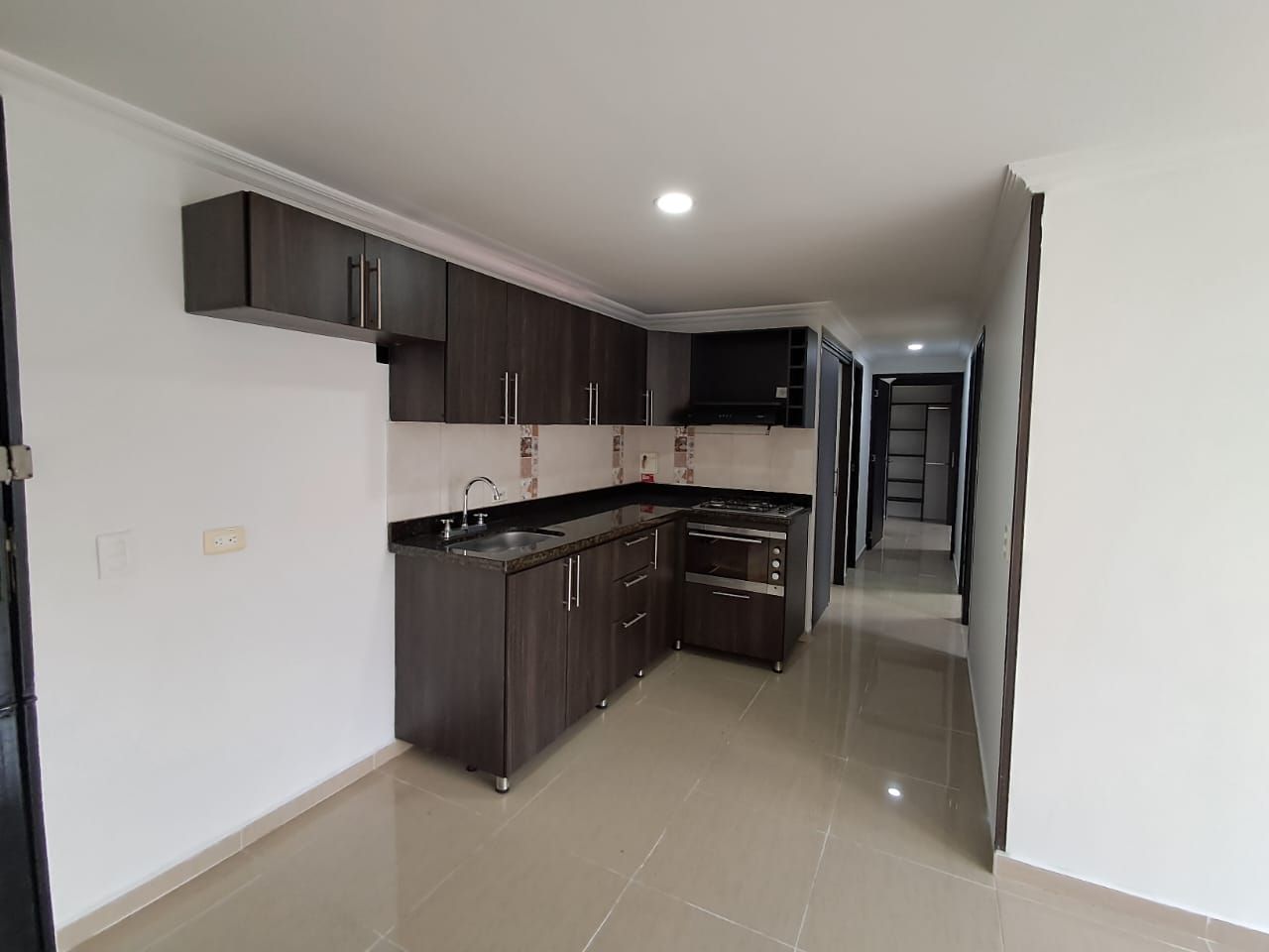 Apartamento en arriendo Antioquia Itagüí Comuna 2 62 m2 Habitaciones 3 Baños 2 Garajes 1 Precio $2200000