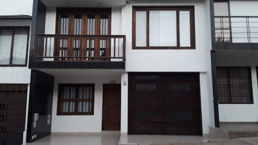 Casa en arriendo Antioquia Rionegro Belchite 200 m2 Habitaciones 5 Baños 3 Garajes 1 Precio $4500000