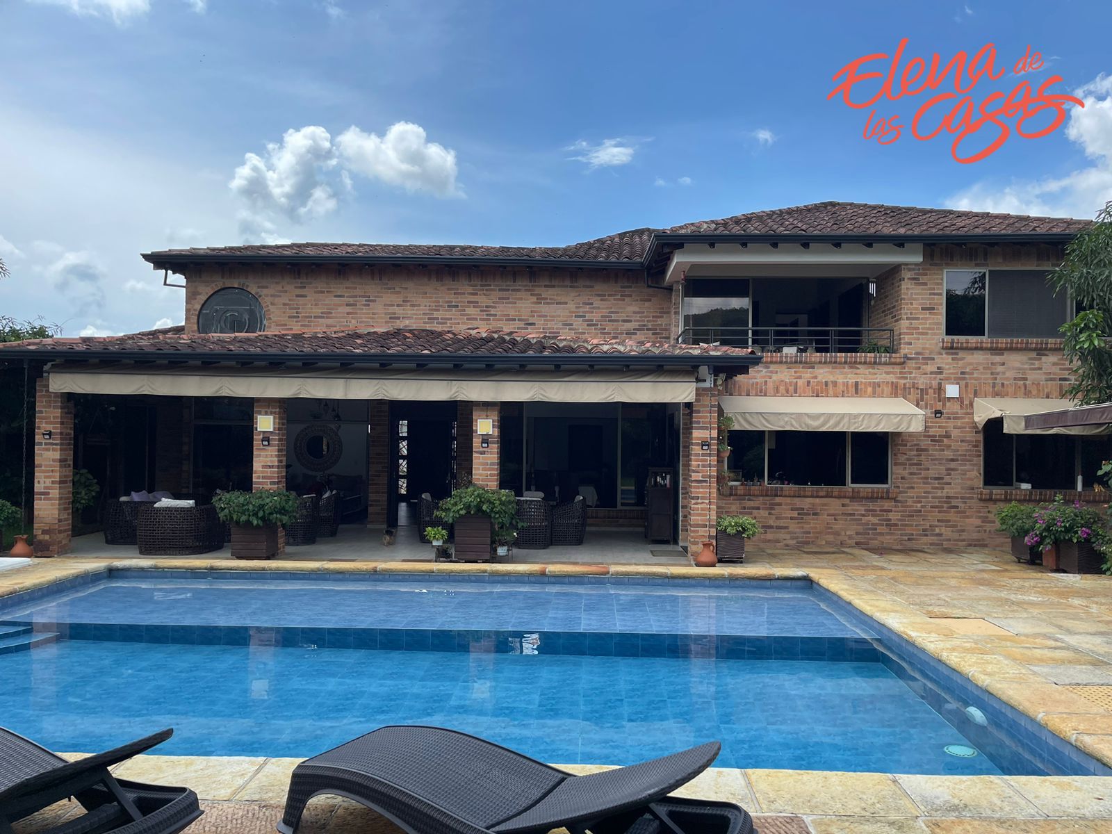 Casa Campestre en venta Santander Floridablanca Prado Del Sur 540 m2 Habitaciones 5 Baños 6 Garajes 5 Precio $2800000000