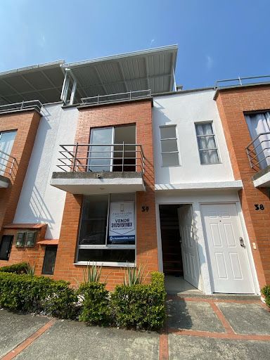 Casa en venta Risaralda Pereira Belmonte A 110 m2 Habitaciones 3 Baños 3 Garajes 1 Precio $460000000