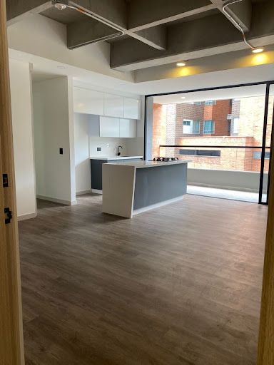 Apartamento en venta Antioquia Envigado El Esmeraldal 80 m2 Habitaciones 2 Baños 2 Garajes 2 Precio $730000000