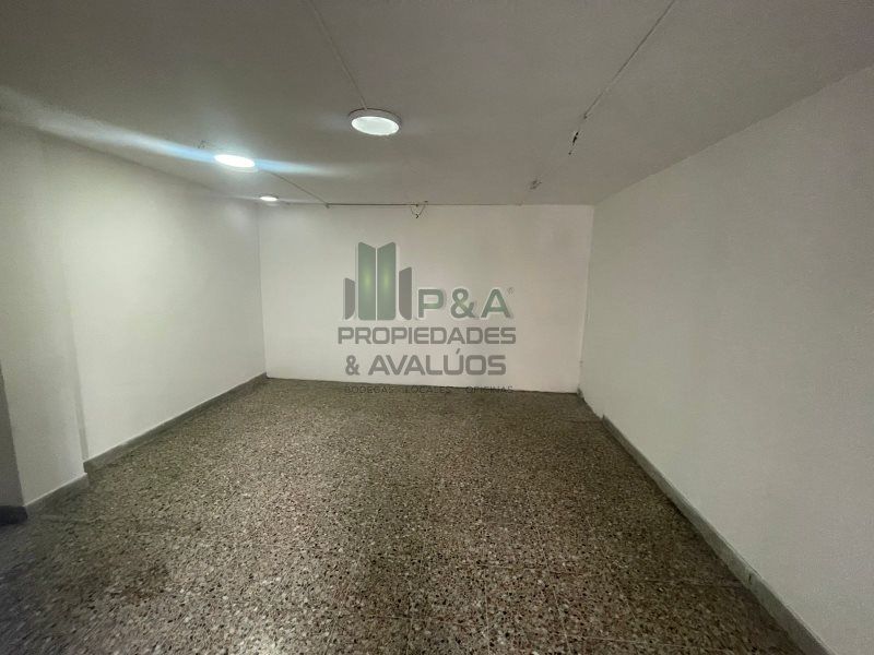 Local en arriendo Antioquia Medellín Ecoparque Cerro El Volador 35 m2 Habitaciones 0 Baños 1 Garajes 0 Precio $1600000
