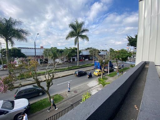 Casa en venta Risaralda Pereira Las Mangas 709 m2 Habitaciones 8 Baños 5 Garajes 1 Precio $2500000000