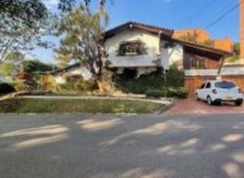 Lote en venta Antioquia Medellín Urbanizacion Bosques De La Aguacata 828 m2 Habitaciones 0 Baños 1 Garajes 1 Precio $5500000000