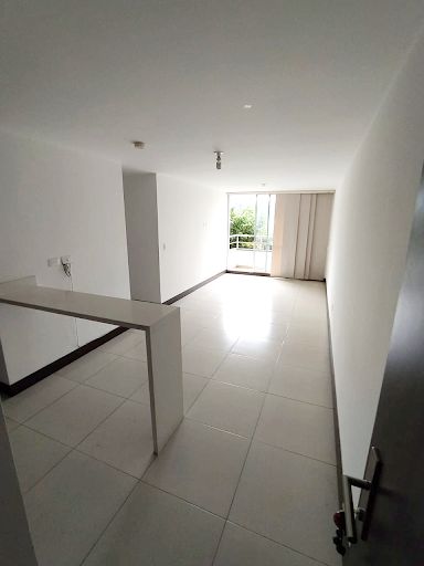 Apartamento en venta Risaralda Pereira Ciudad Jardin 81 m2 Habitaciones 3 Baños 2 Garajes 1 Precio $370000000