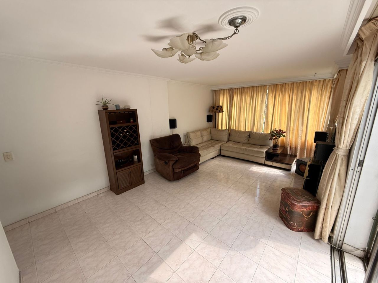 Apartamento en venta Valle Del Cauca Cali Los Portales - Nuevo Rey 93 m2 Habitaciones 4 Baños 3 Garajes 1 Precio $320000000