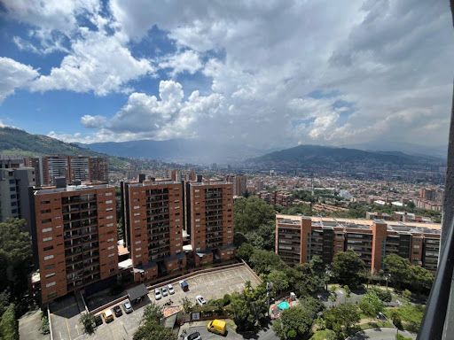 Apartamento en arriendo Antioquia Envigado La Pradera 89 m2 Habitaciones 3 Baños 2 Garajes 1 Precio $4500000