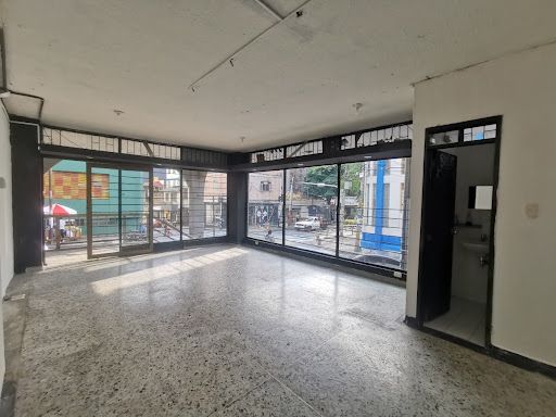 Local en arriendo Risaralda Pereira Sector Lago Uribe 30 m2 Habitaciones 0 Baños 1 Garajes 0 Precio $2900000