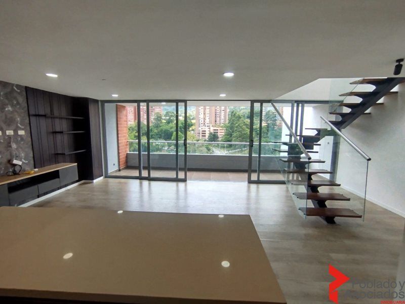 Apartamento en arriendo Antioquia Envigado La Inmaculada 205 m2 Habitaciones 3 Baños 4 Garajes 1 Precio $11000000