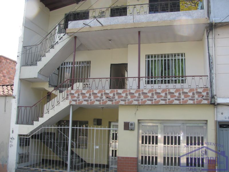 Casa en venta Antioquia Medellín Cristo Rey 127 m2 Habitaciones 5 Baños 2 Garajes 0 Precio $400000000