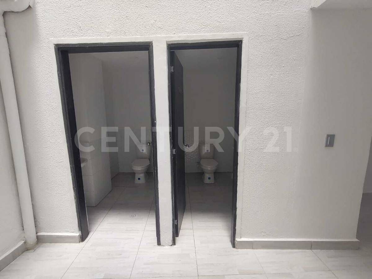 Local en arriendo Antioquia Medellín Florida Nueva 50 m2 Habitaciones 0 Baños 2 Garajes 0 Precio $3100000