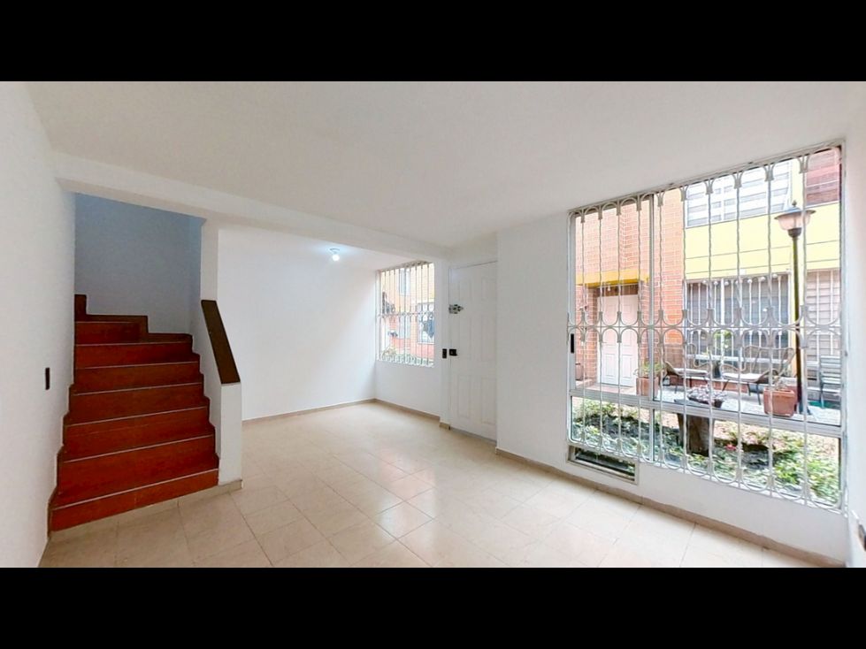Casa en venta Cundinamarca Bogotá Hipotecho Et Ii 71 m2 Habitaciones 3 Baños 2 Garajes 1 Precio $428000000