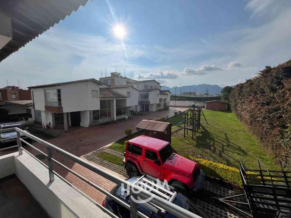 Casa en venta Cundinamarca Chía Sabaneta 204 m2 Habitaciones 4 Baños 4 Garajes 2 Precio $760000000