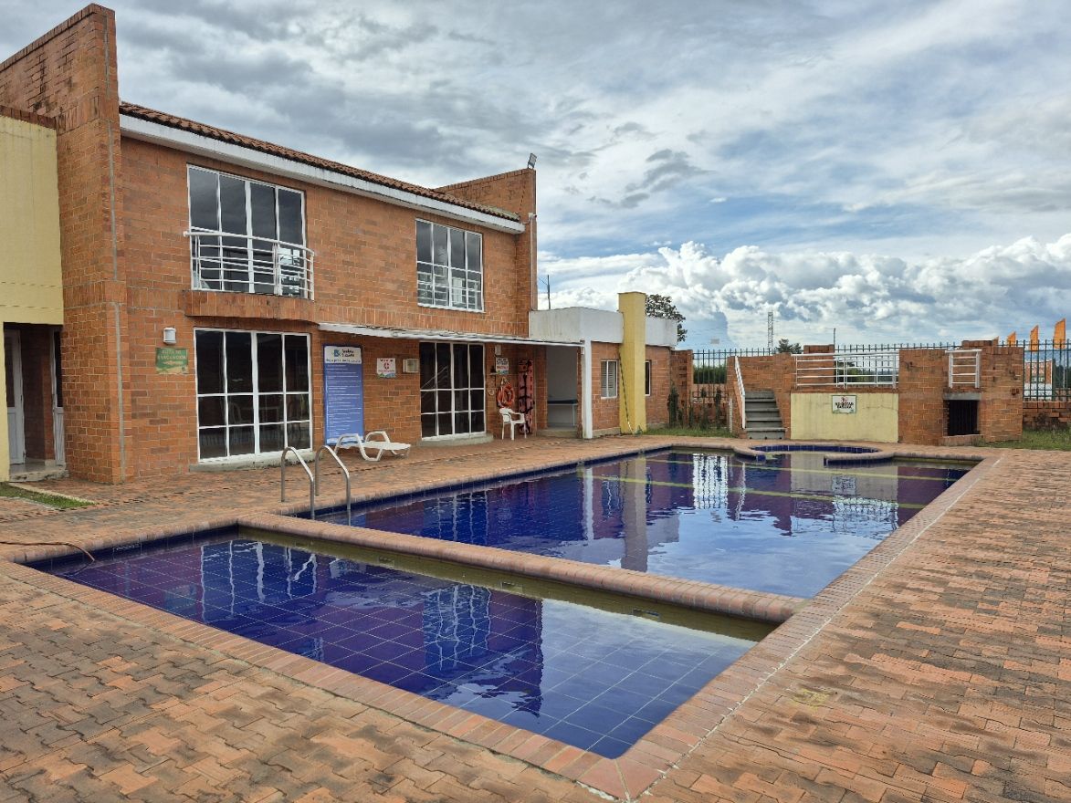 Casa en venta Cauca Popayán Luna Blanca 136 m2 Habitaciones 5 Baños 4 Garajes 2 Precio $580000000