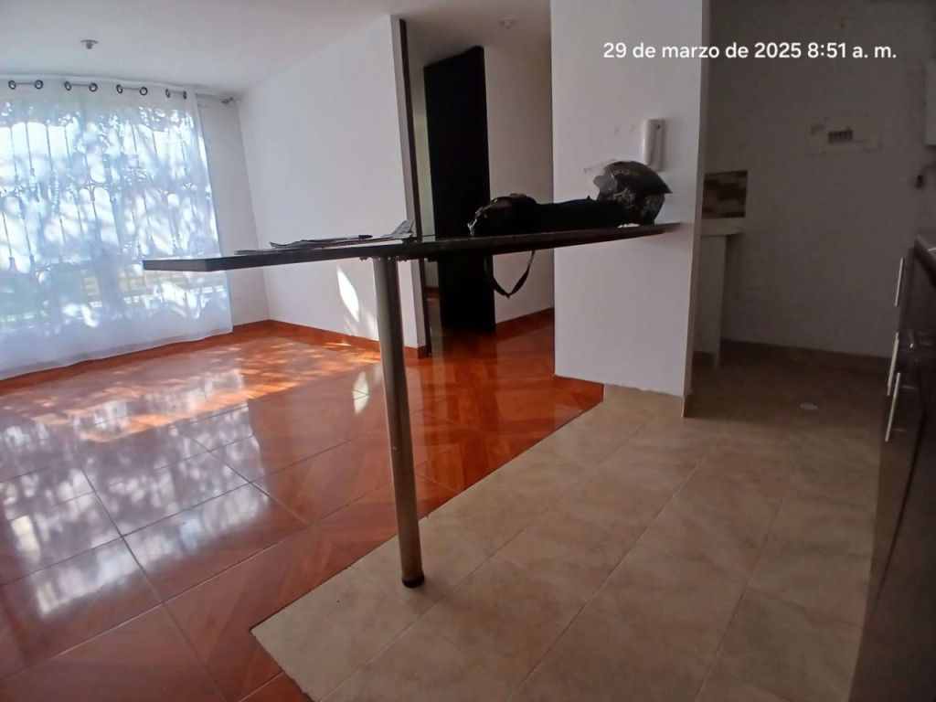 Apartamento en venta Cundinamarca Bogotá Granada Norte 42 m2 Habitaciones 2 Baños 1 Garajes 1 Precio $270000000