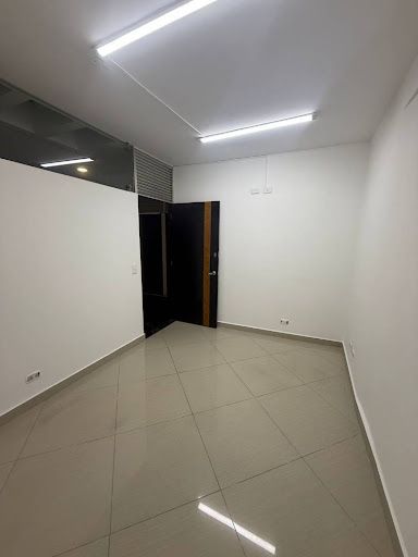 Oficina en arriendo Antioquia Medellín La Candelaria 10 m2 Habitaciones 0 Baños 0 Garajes 0 Precio $1250000