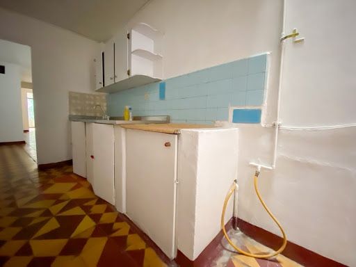 Apartamento en arriendo Antioquia Envigado La Inmaculada 100 m2 Habitaciones 3 Baños 1 Garajes 0 Precio $1900000