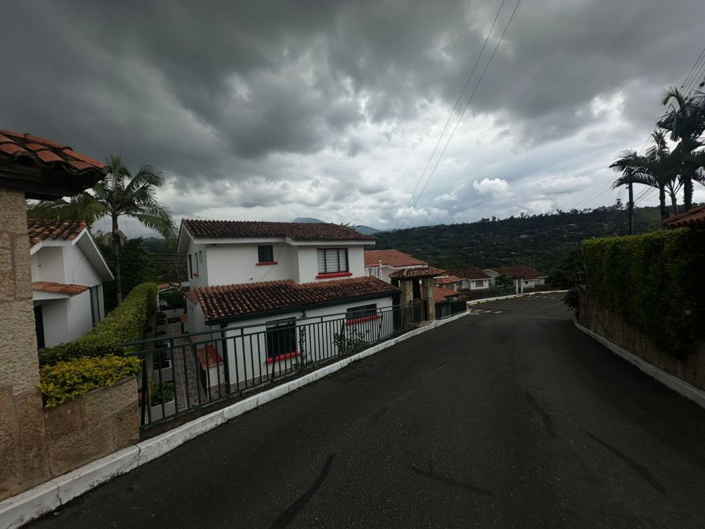 Casa en venta Cundinamarca Silvania Silvania 251 m2 Habitaciones 3 Baños 3 Garajes 0 Precio $540000000