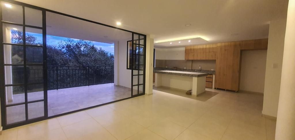 Casa en venta Cauca Popayán Ub Antigua Iv 393 m2 Habitaciones 4 Baños 4 Garajes 3 Precio $950000000