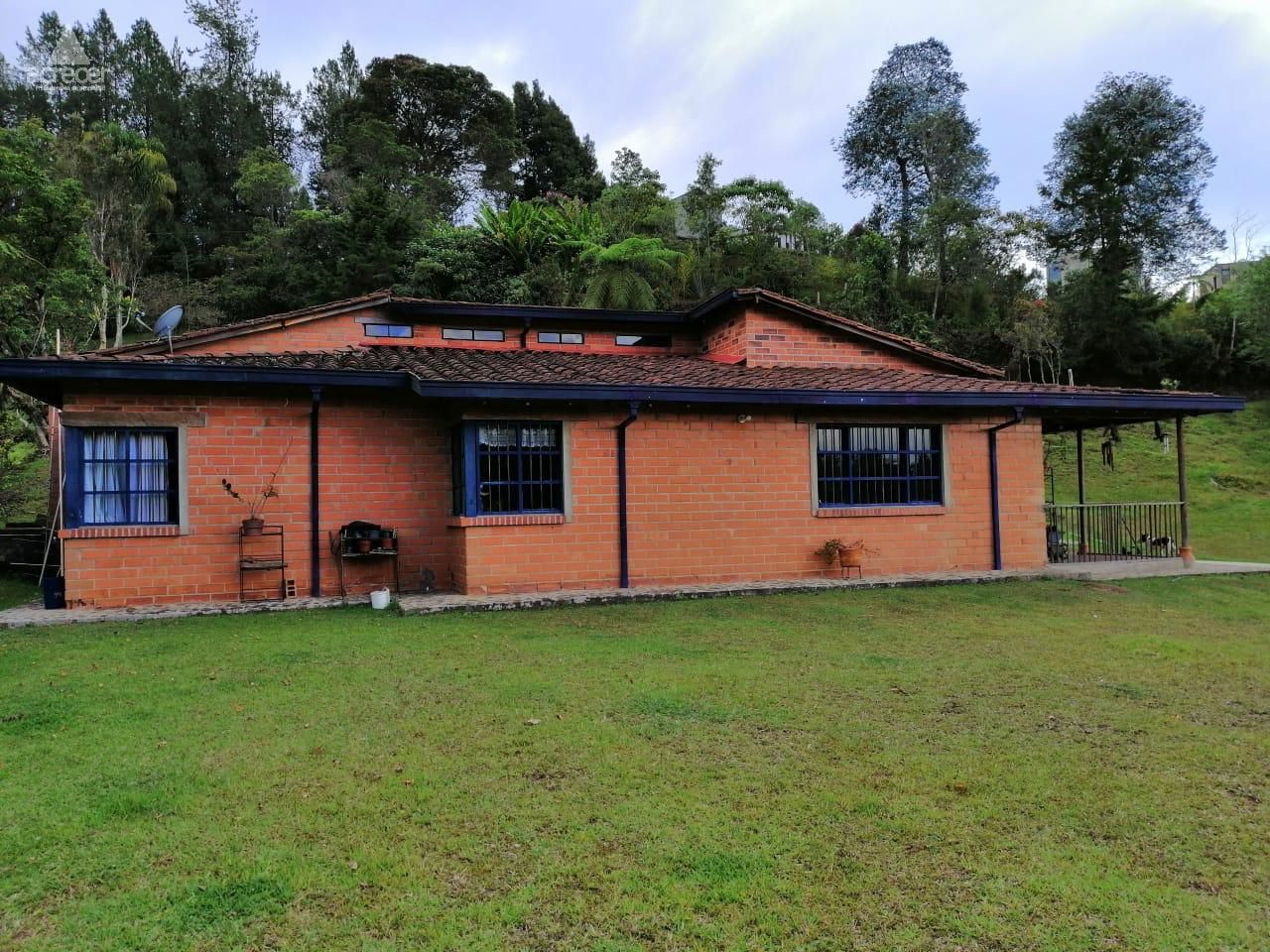 Finca en venta Antioquia El Retiro El Retiro 180 m2 Habitaciones 5 Baños 0 Garajes 0 Precio $1750000000