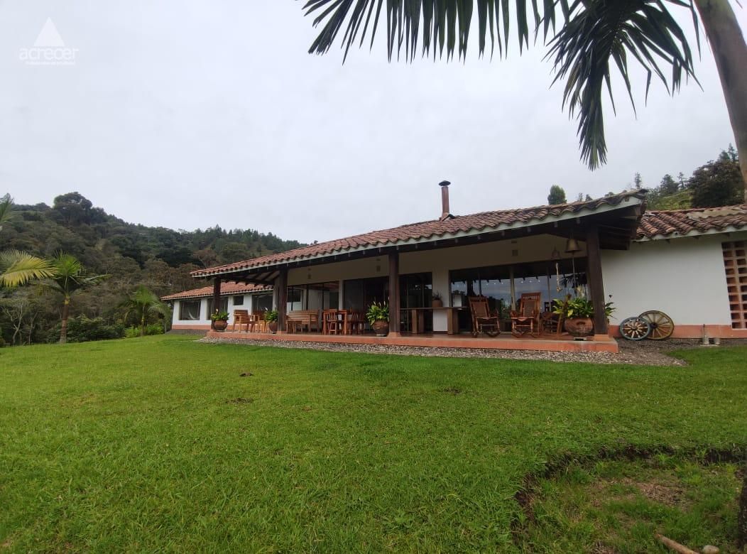 Casa en venta Antioquia Rionegro El Porvenir 370 m2 Habitaciones 5 Baños 6 Garajes 1 Precio $2816071000