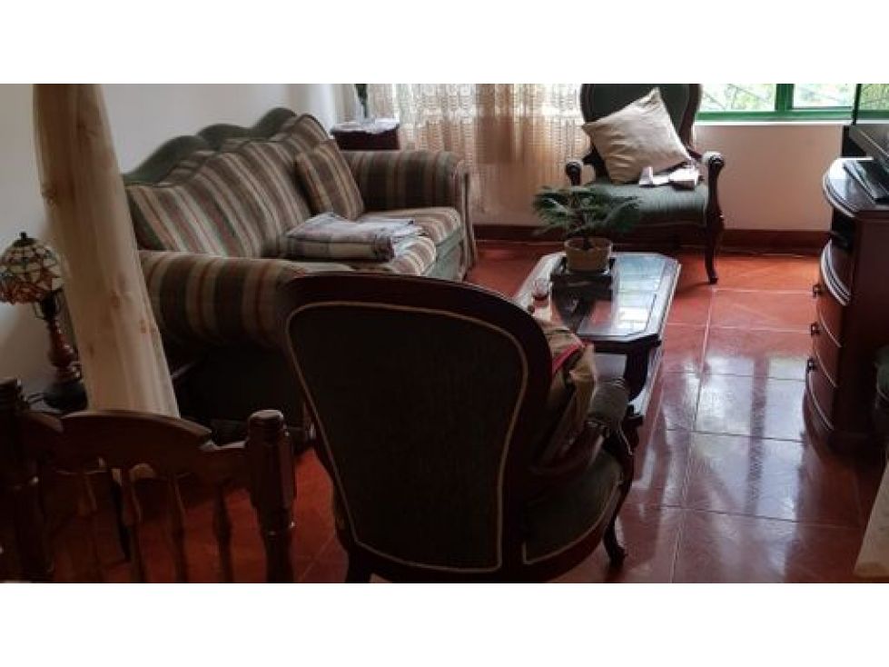 Casa en venta Cundinamarca Bogotá Alfonso López 109 m2 Habitaciones 4 Baños 2 Garajes 1 Precio $740000000