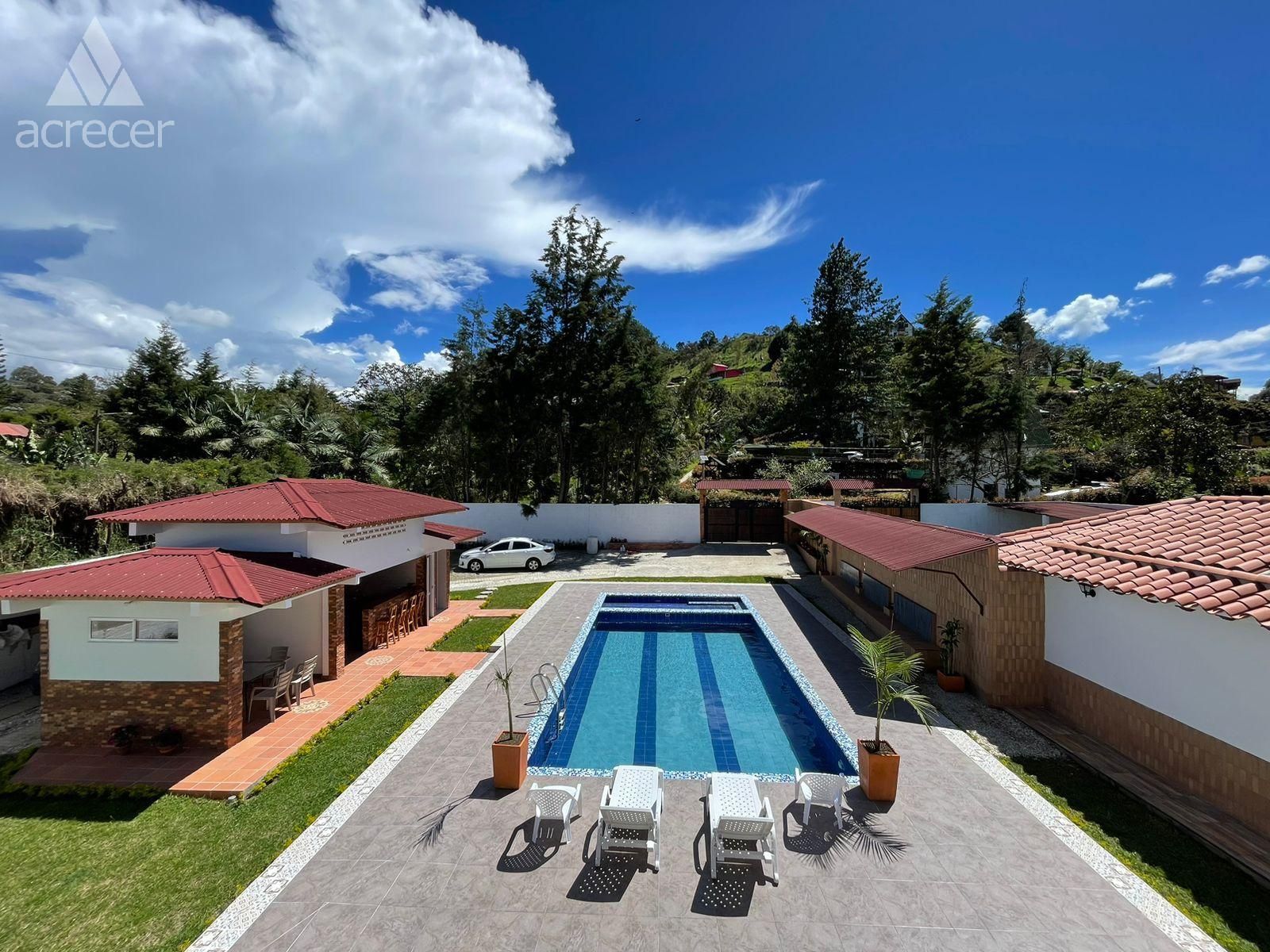 Finca en venta Antioquia Guarne Guarne 550 m2 Habitaciones 9 Baños 7 Garajes 1 Precio $2450000000