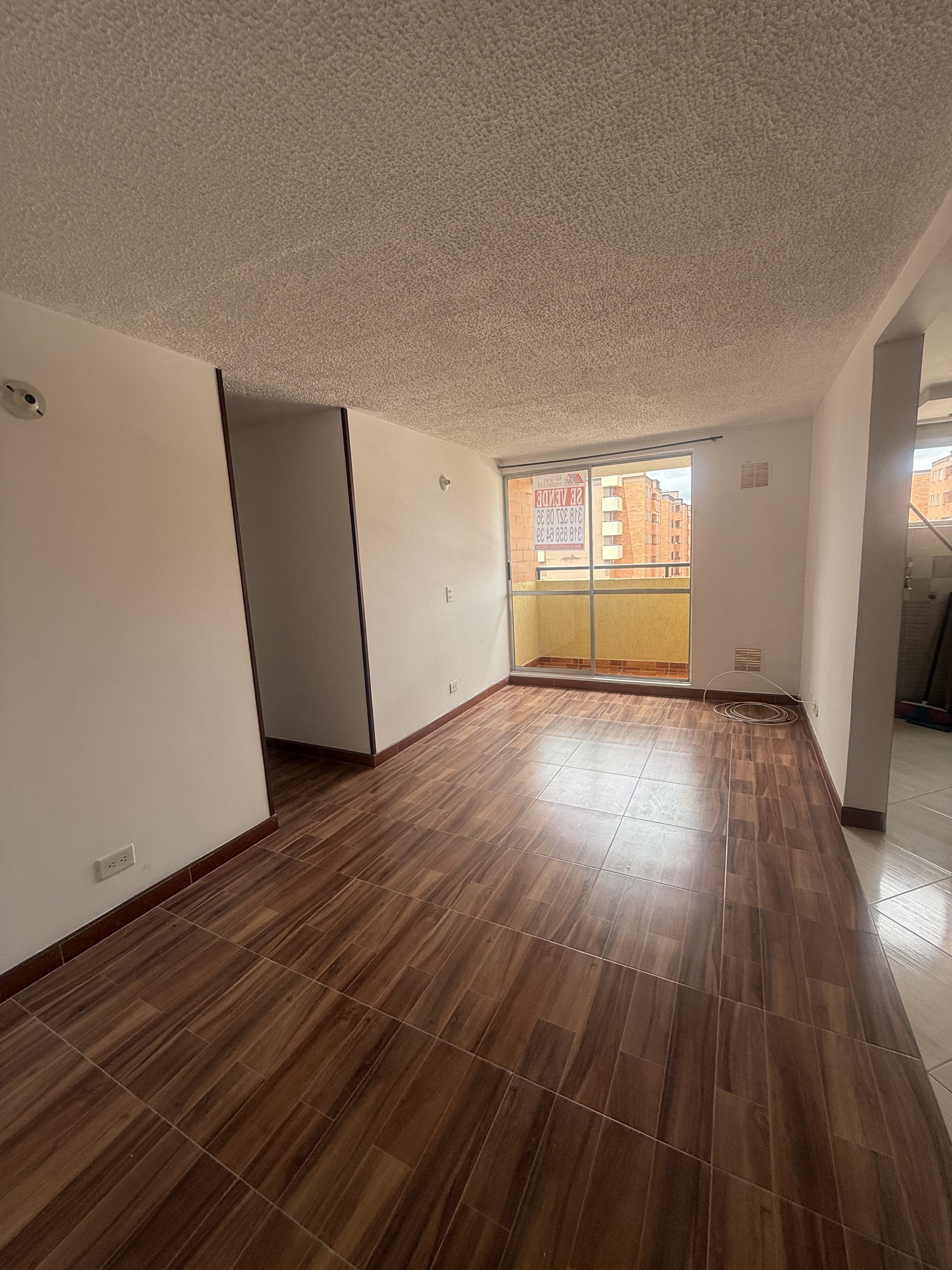 Apartamento en venta Cundinamarca Mosquera Ub El Trebol Del Guali Et Ii 43 m2 Habitaciones 3 Baños 1 Garajes 0 Precio $200000000