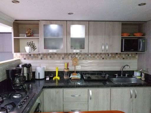 Casa en arriendo Antioquia Medellín La Gloria 160 m2 Habitaciones 3 Baños 2 Garajes 1 Precio $4500000