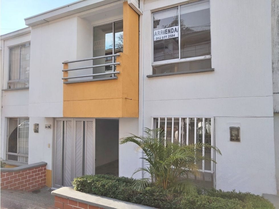 Casa en arriendo Risaralda Pereira Verona 130 m2 Habitaciones 3 Baños 3 Garajes 1 Precio $2800000