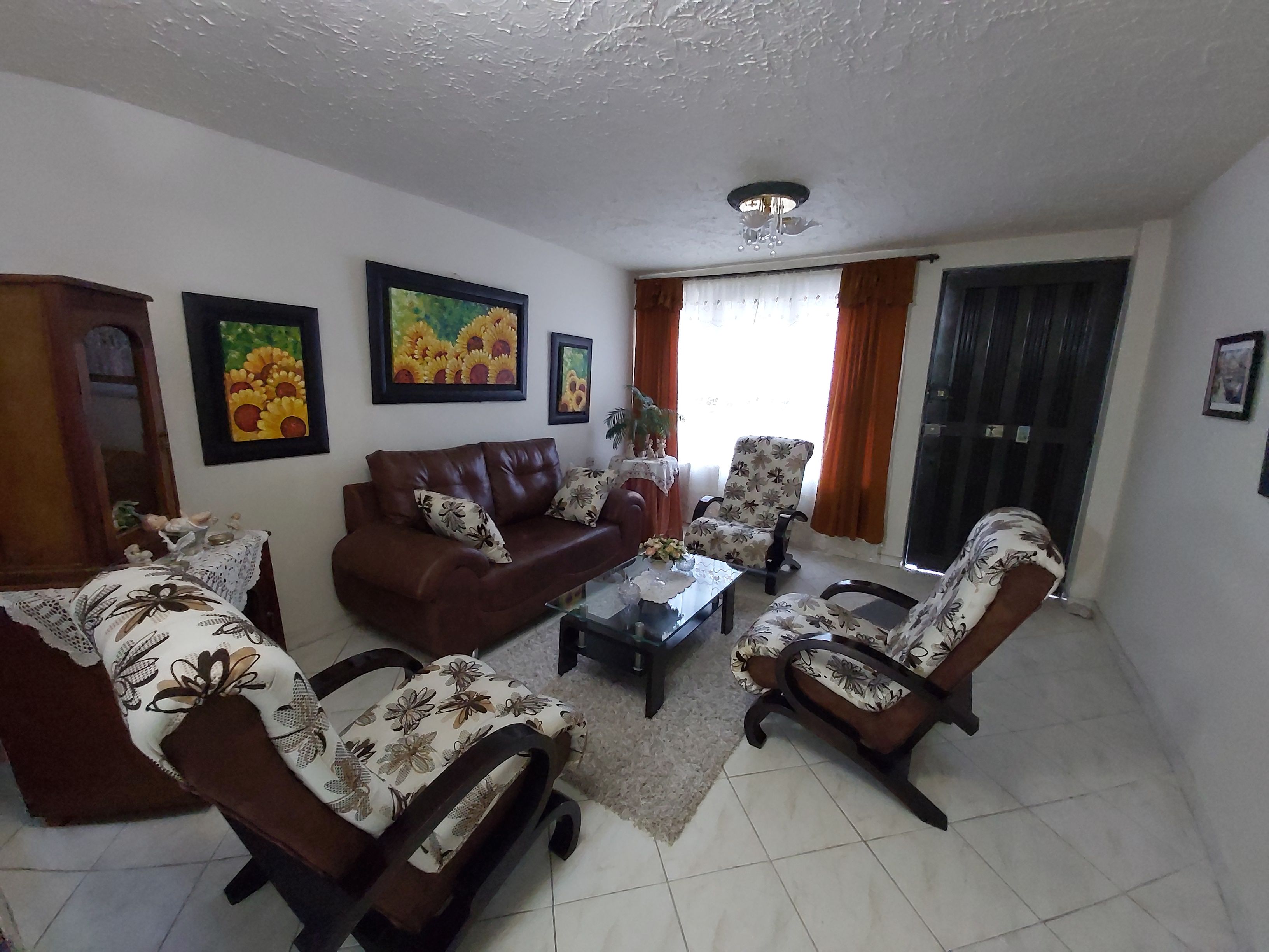 Casa en venta Cauca Popayán Urbanización Villa Helena 220 m2 Habitaciones 4 Baños 2 Garajes 2 Precio $340000000