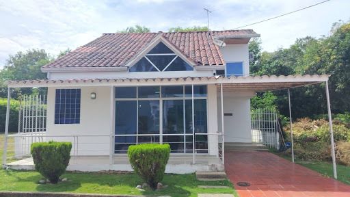 Casa en venta Cundinamarca Girardot Miraflores 138 m2 Habitaciones 4 Baños 2 Garajes 1 Precio $300000000