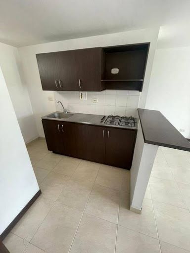 Apartaestudio en arriendo Antioquia Medellín Los Alcazares 40 m2 Habitaciones 1 Baños 1 Garajes 0 Precio $1550000