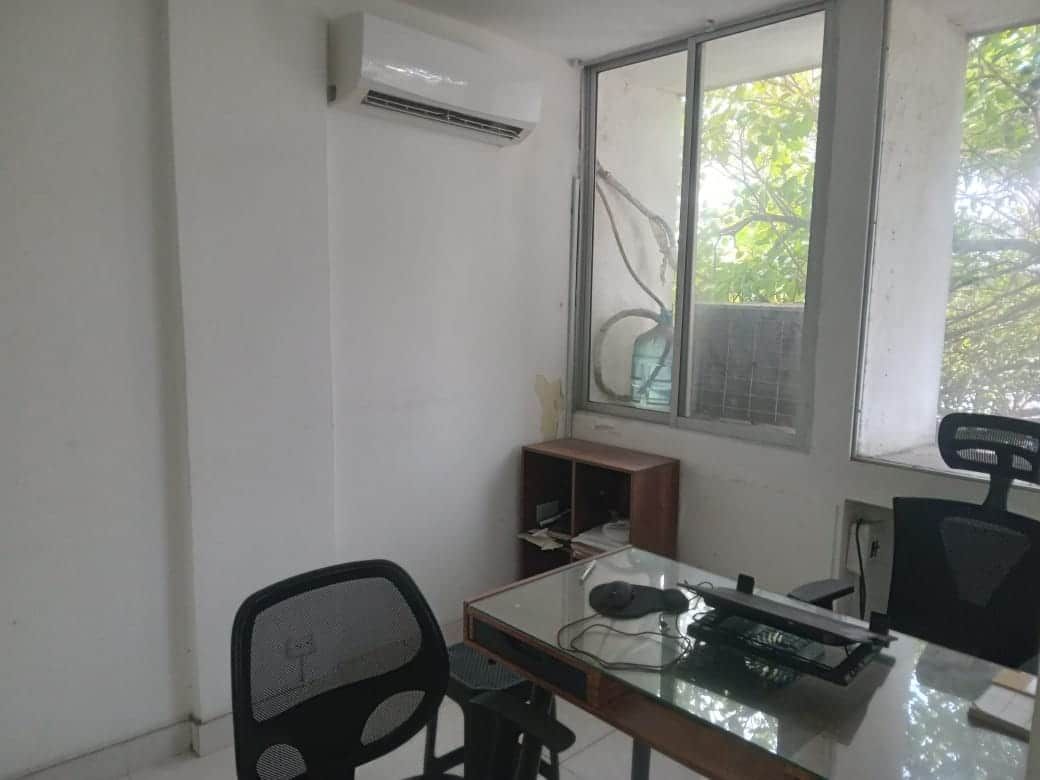 Oficina en arriendo Bolívar Cartagena El Centro 33 m2 Habitaciones 0 Baños 1 Garajes 0 Precio $1500000