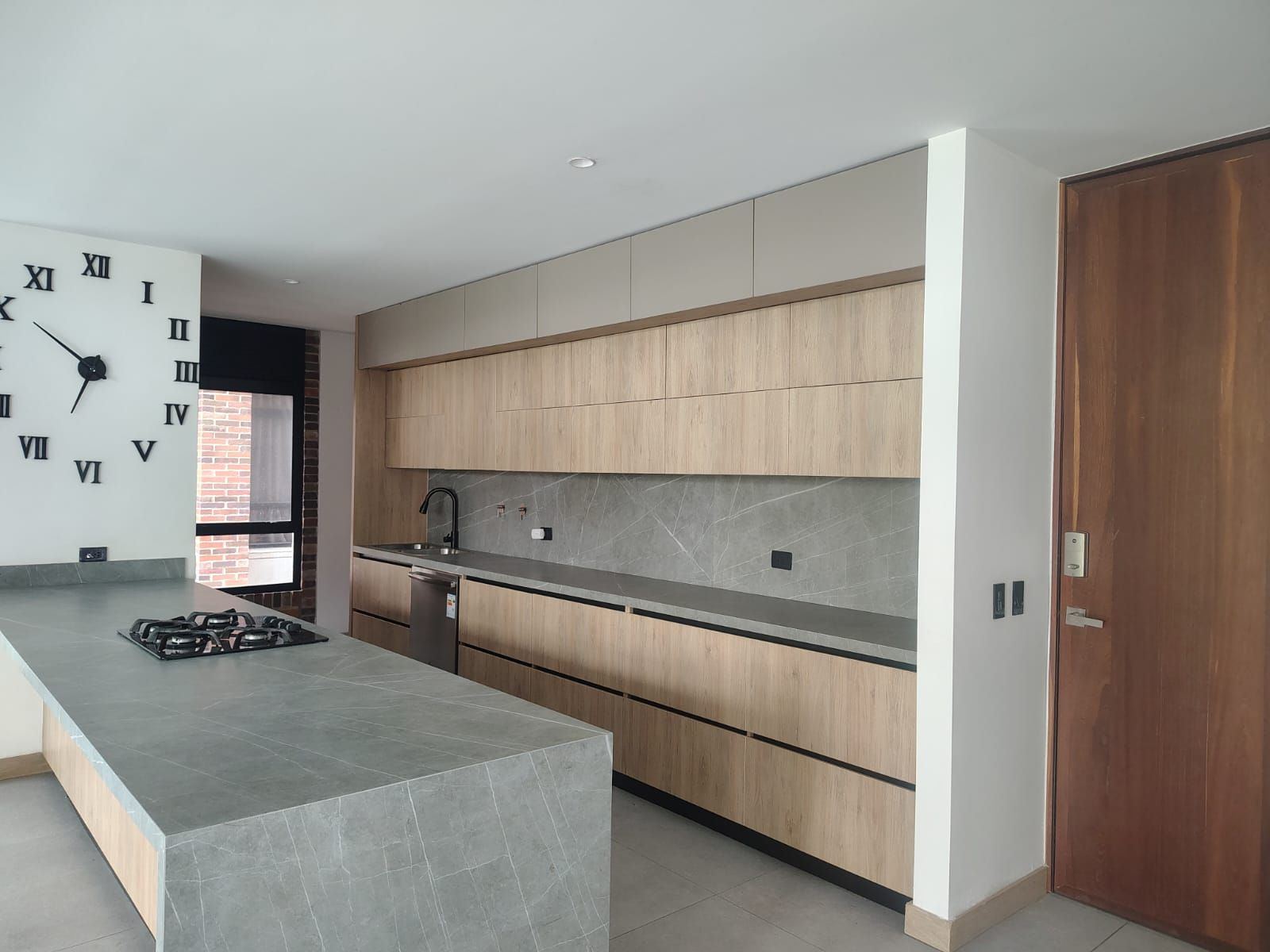 Apartamento en arriendo Antioquia Medellín El Diamante 203 m2 Habitaciones 3 Baños 3 Garajes 2 Precio $11500000