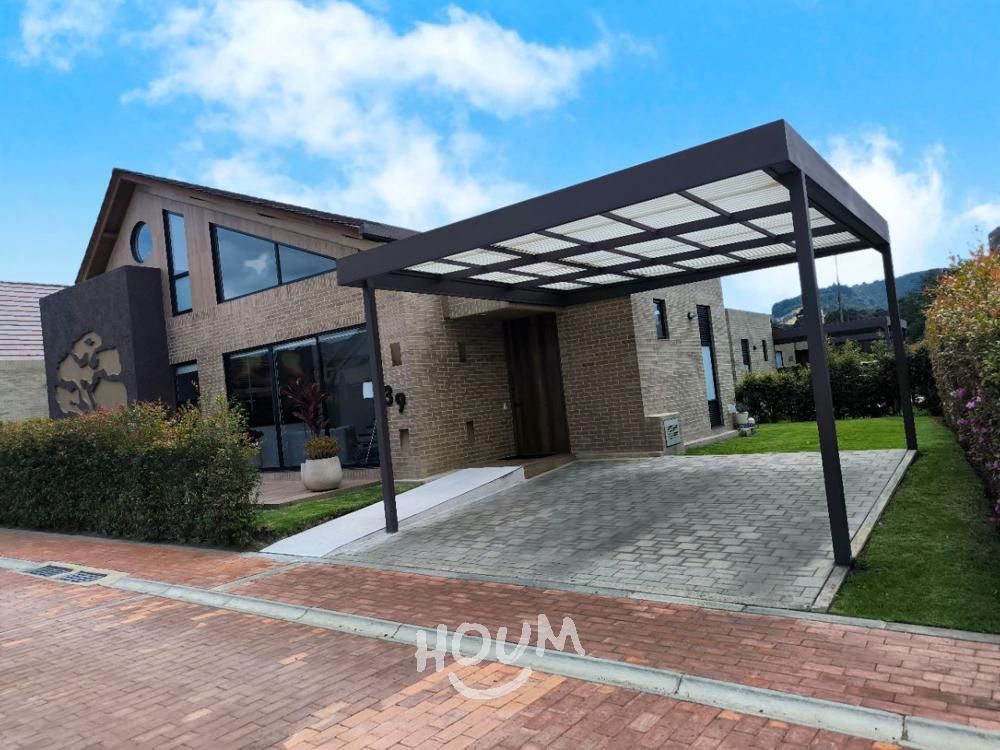 Casa en arriendo Cundinamarca Cajicá Cajica 147 m2 Habitaciones 3 Baños 4 Garajes 2 Precio $7000000