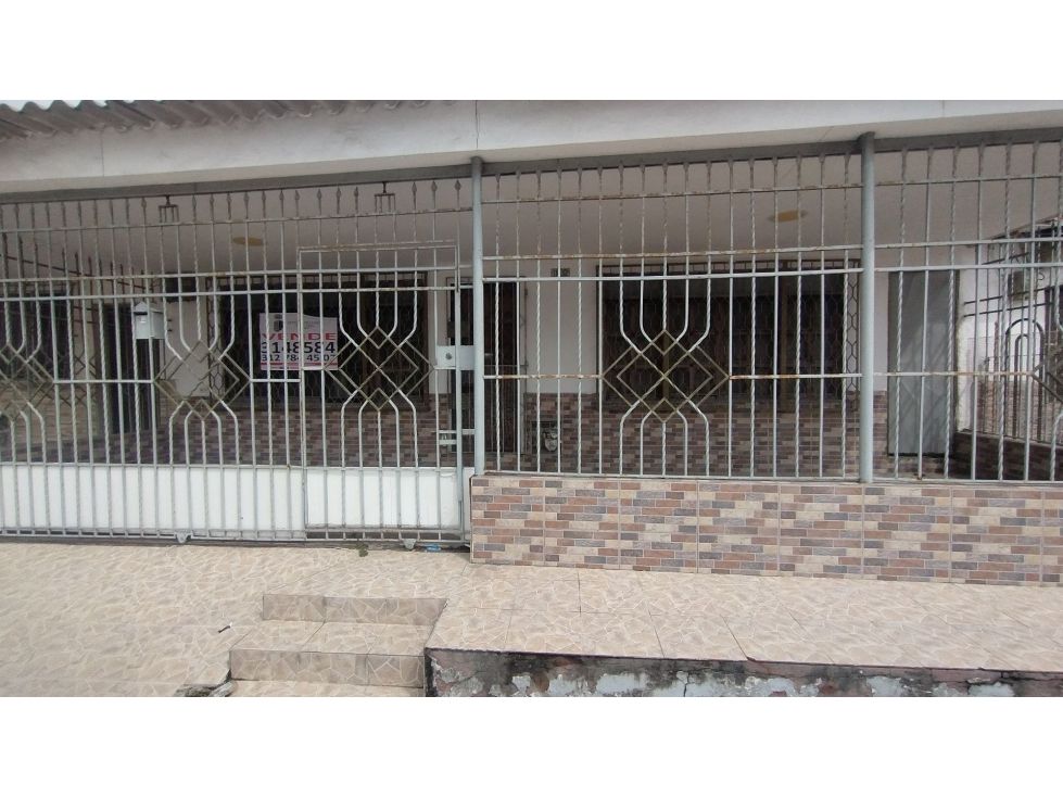 Casa en venta Atlántico Barranquilla Las Nieves 260 m2 Habitaciones 5 Baños 2 Garajes 1 Precio $295000000