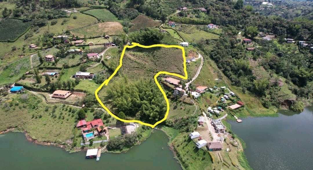Lote en venta Antioquia Guatape Guatape 10143 m2 Habitaciones 0 Baños 0 Garajes 0 Precio $1700000000