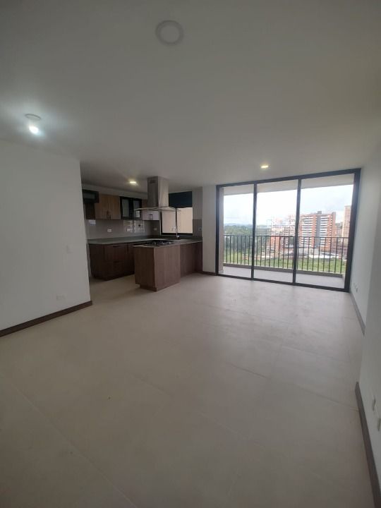 Apartamento en arriendo Antioquia Rionegro San Antonio 84 m2 Habitaciones 3 Baños 2 Garajes 0 Precio $2500000